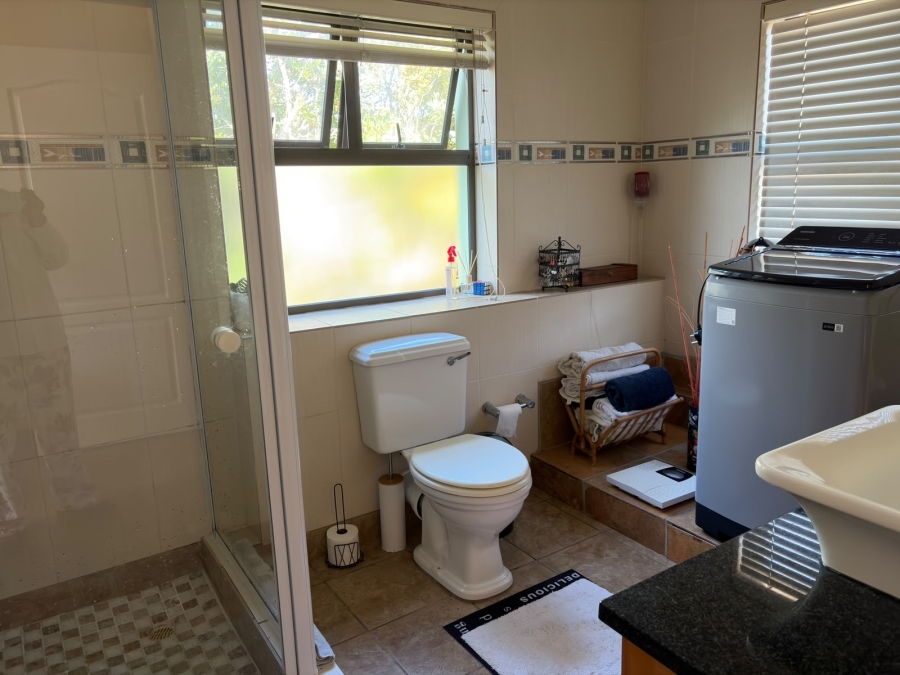 6 Bedroom Property for Sale in West Bank Eastern Cape
